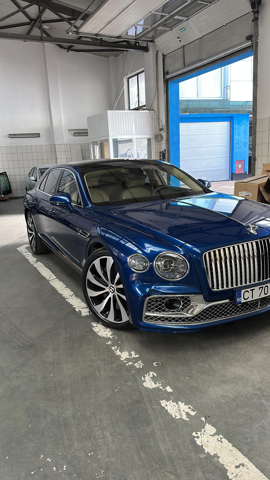 Automobil pregătit în atelierul Turbo Car