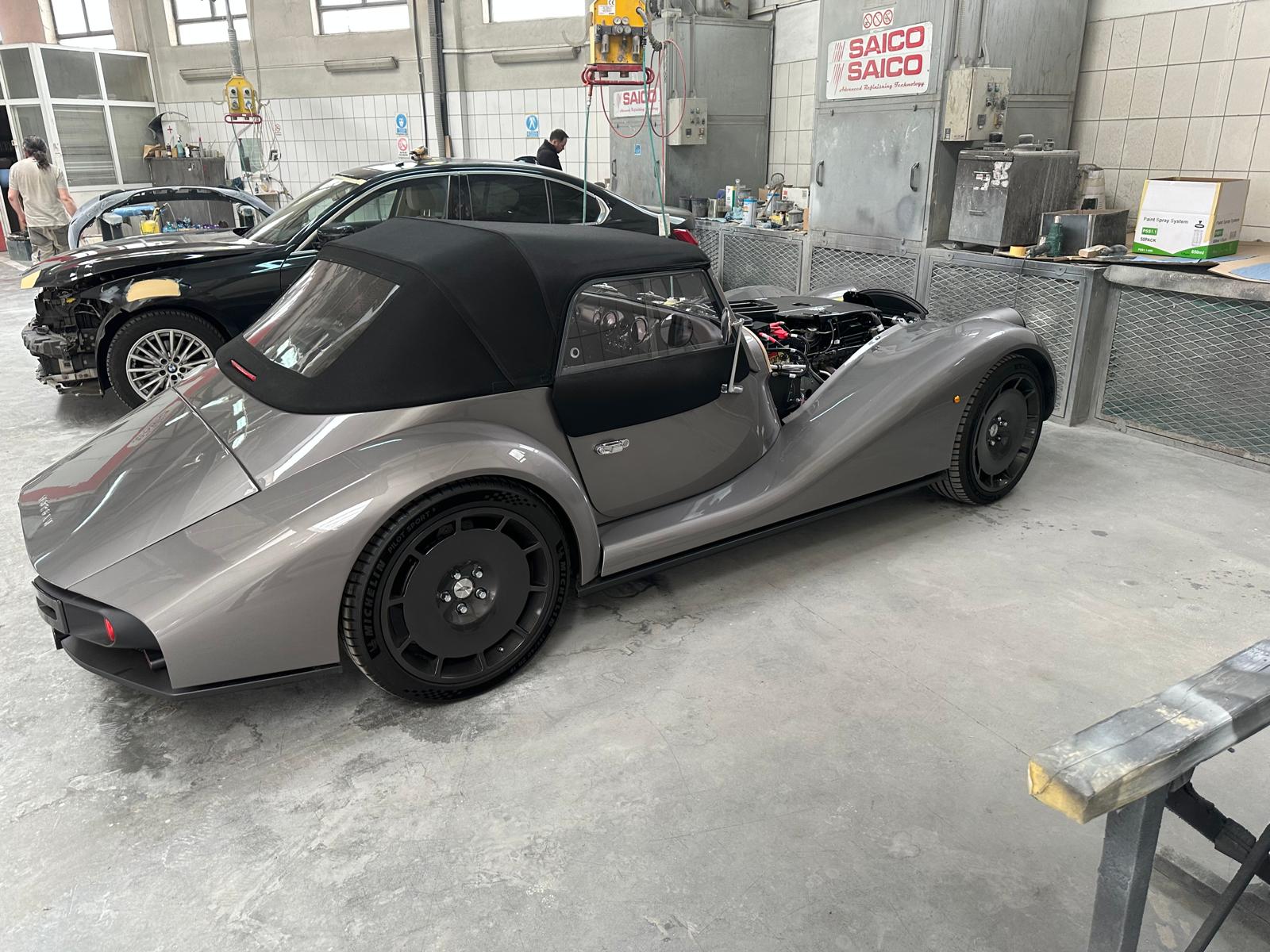 Autoturism în atelierul Turbo Car